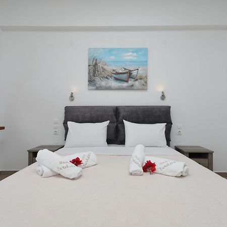 Tsoukalaria Studios Skopelos Town Exterior photo