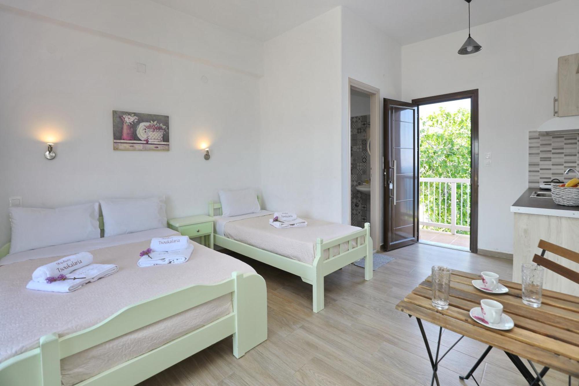 Tsoukalaria Studios Skopelos Town Exterior photo