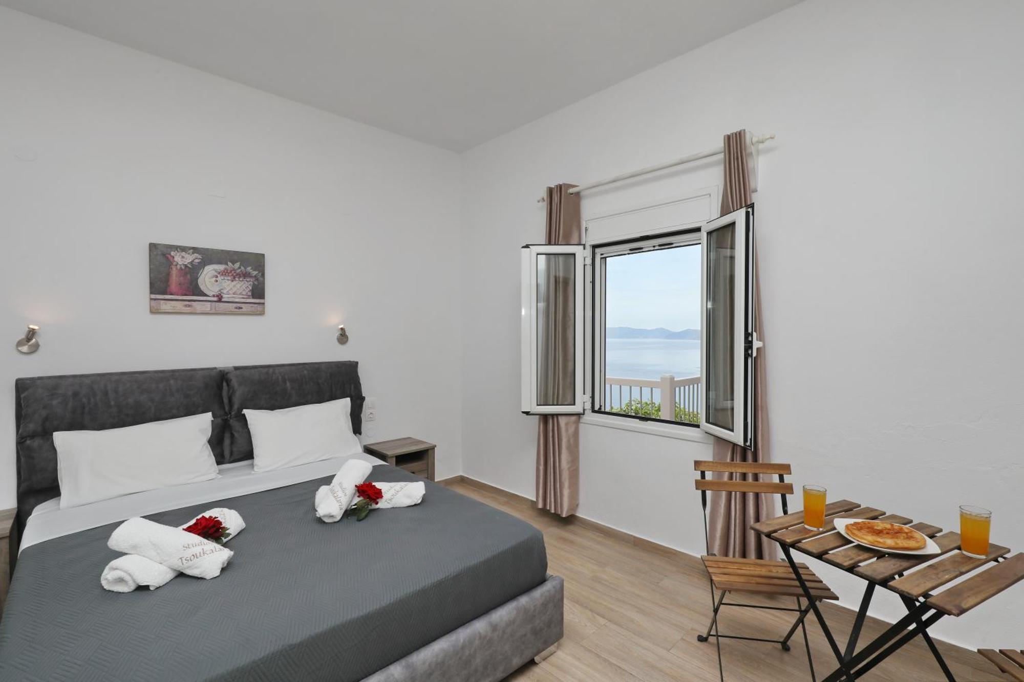 Tsoukalaria Studios Skopelos Town Exterior photo